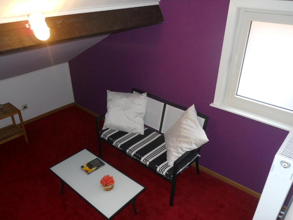 Huis De Wilde Wingerd Otel Ypres Oda fotoğraf